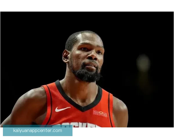 杜兰特谈进攻策略：希望带动队友而非单打独斗